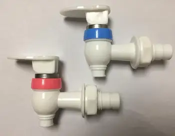 Частите на диспенсера вода Индия Юго-Изток Aisa Кран пластмасов кран с външна перка 17 мм