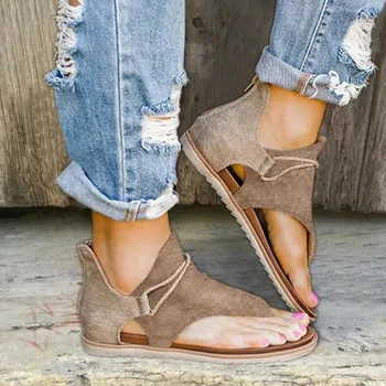 Дамски летни сандали с клипсой и цип отзад, удобни обувки на равна подметка, дамски ежедневни своеобразна плажната light gold кожени сандал Mujer 2023